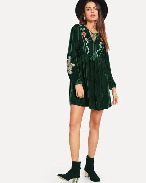 Roiii summer fashion v-neck embroidered  slim hot sell long sleeve green color dresses