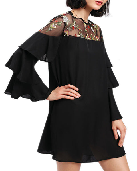 ROIII Ladies Lace Flower Embroidery Wavy Sleeves Elegant Black Dress